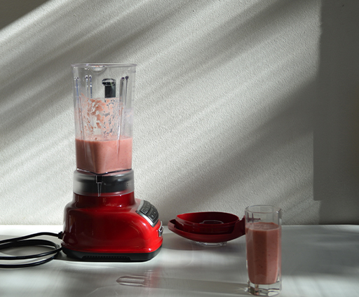 Smoothie power:
Blenders are your best friend when it comes to create delicious smoothies