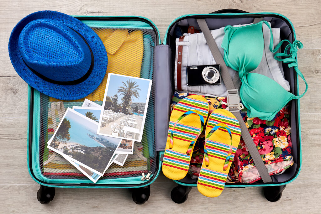 7 Essentials for Your Next Beach Trip: Must-Have Fashion Items for Your Summer retreat