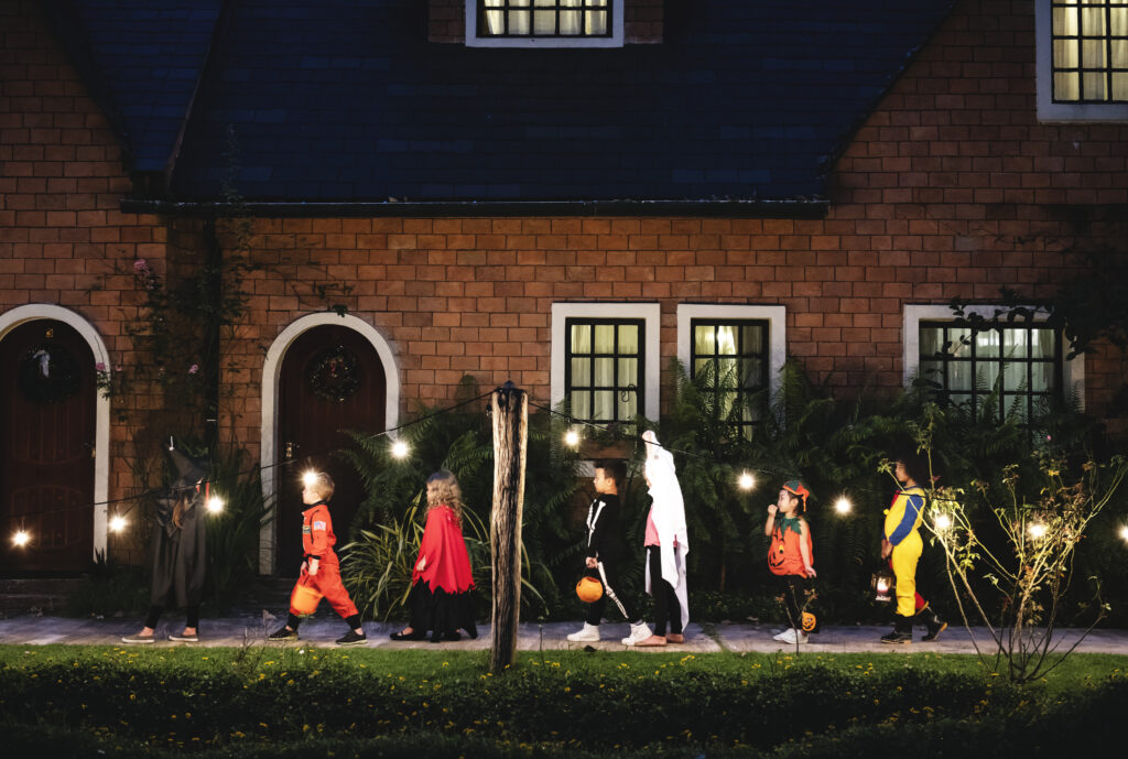 Nighttime Lantern Walk, one of the things to include of your list of Fun Halloween Activities